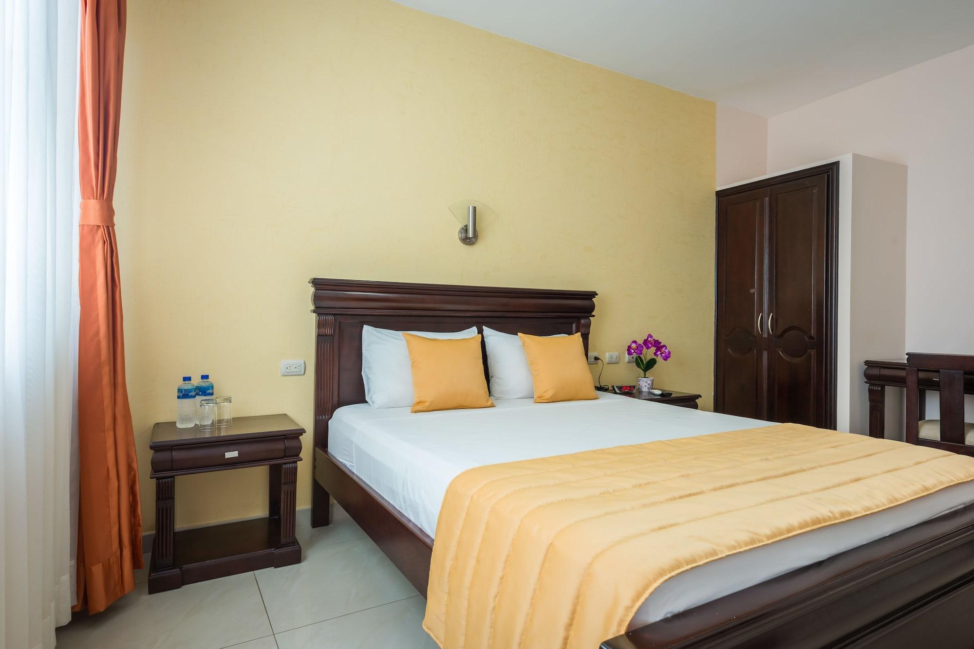 Hotel Flamingo Puerto Ayora  Esterno foto