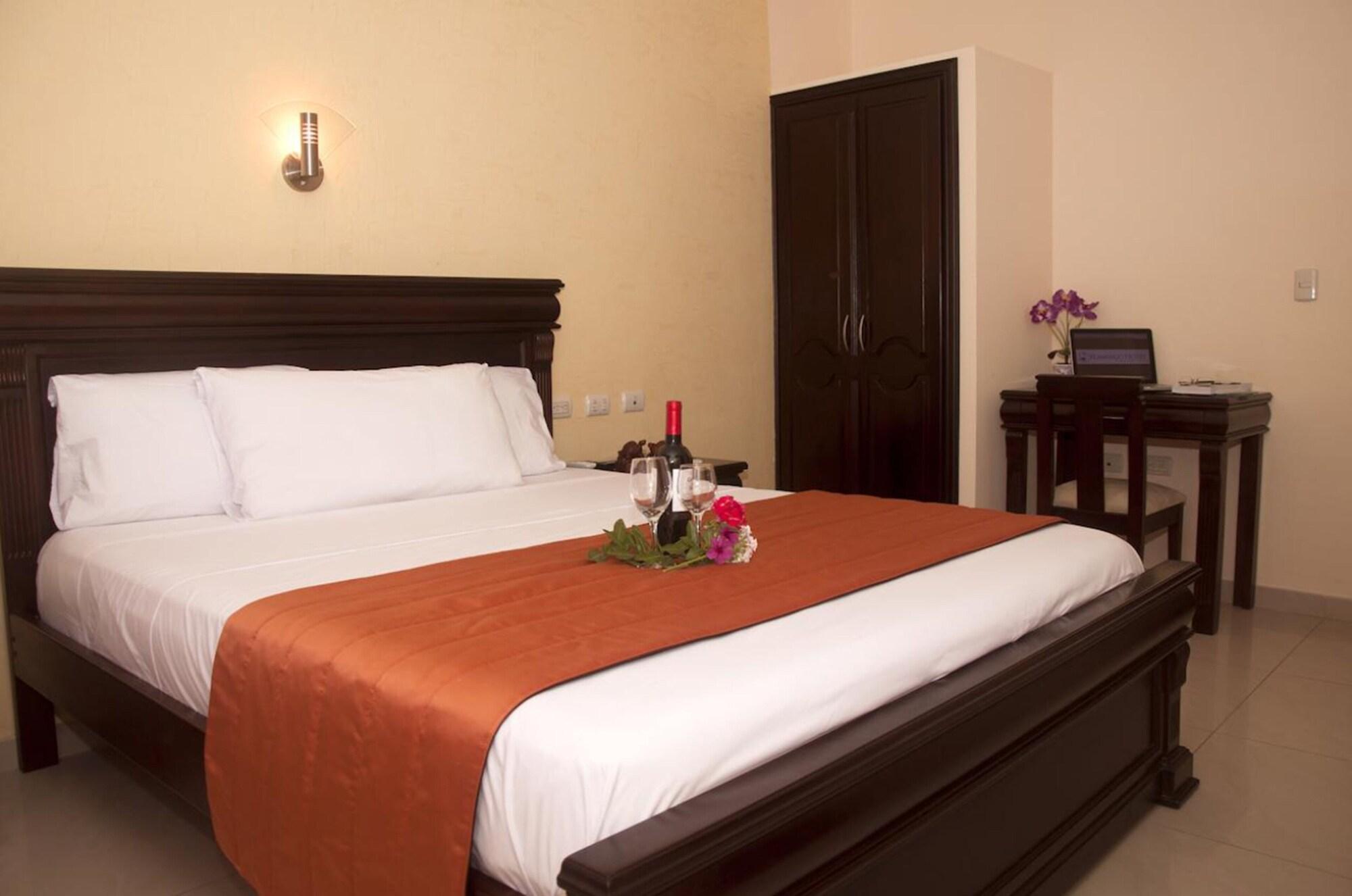 Hotel Flamingo Puerto Ayora  Esterno foto