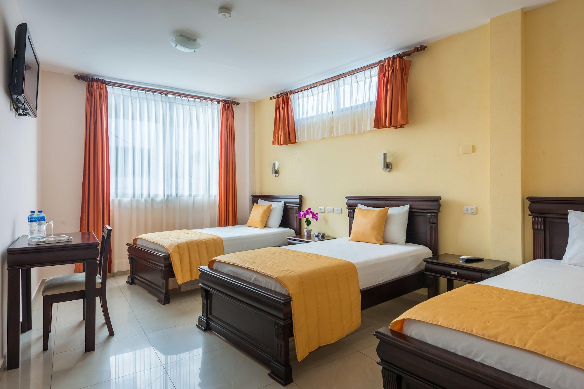Hotel Flamingo Puerto Ayora  Esterno foto