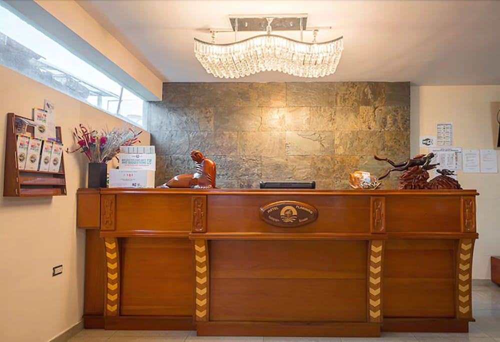 Hotel Flamingo Puerto Ayora  Esterno foto