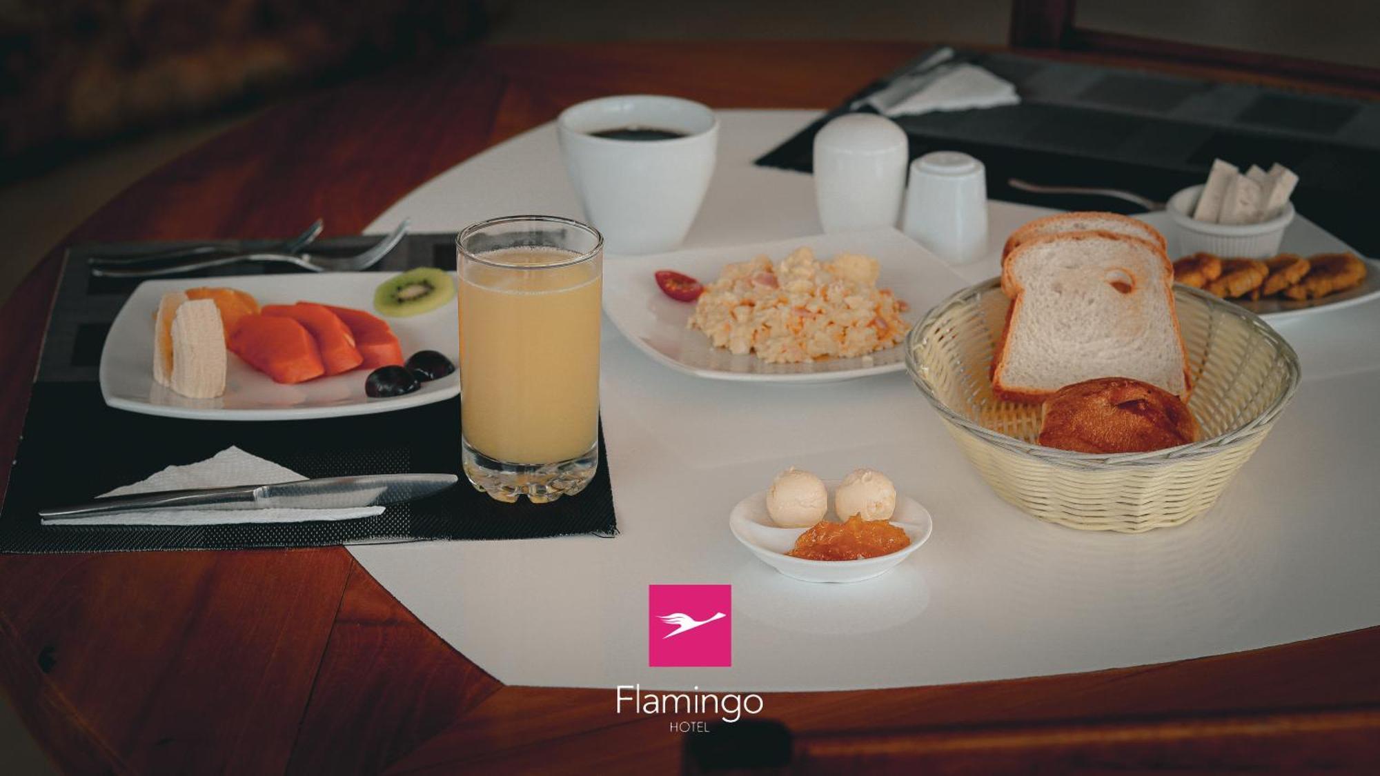Hotel Flamingo Puerto Ayora  Esterno foto
