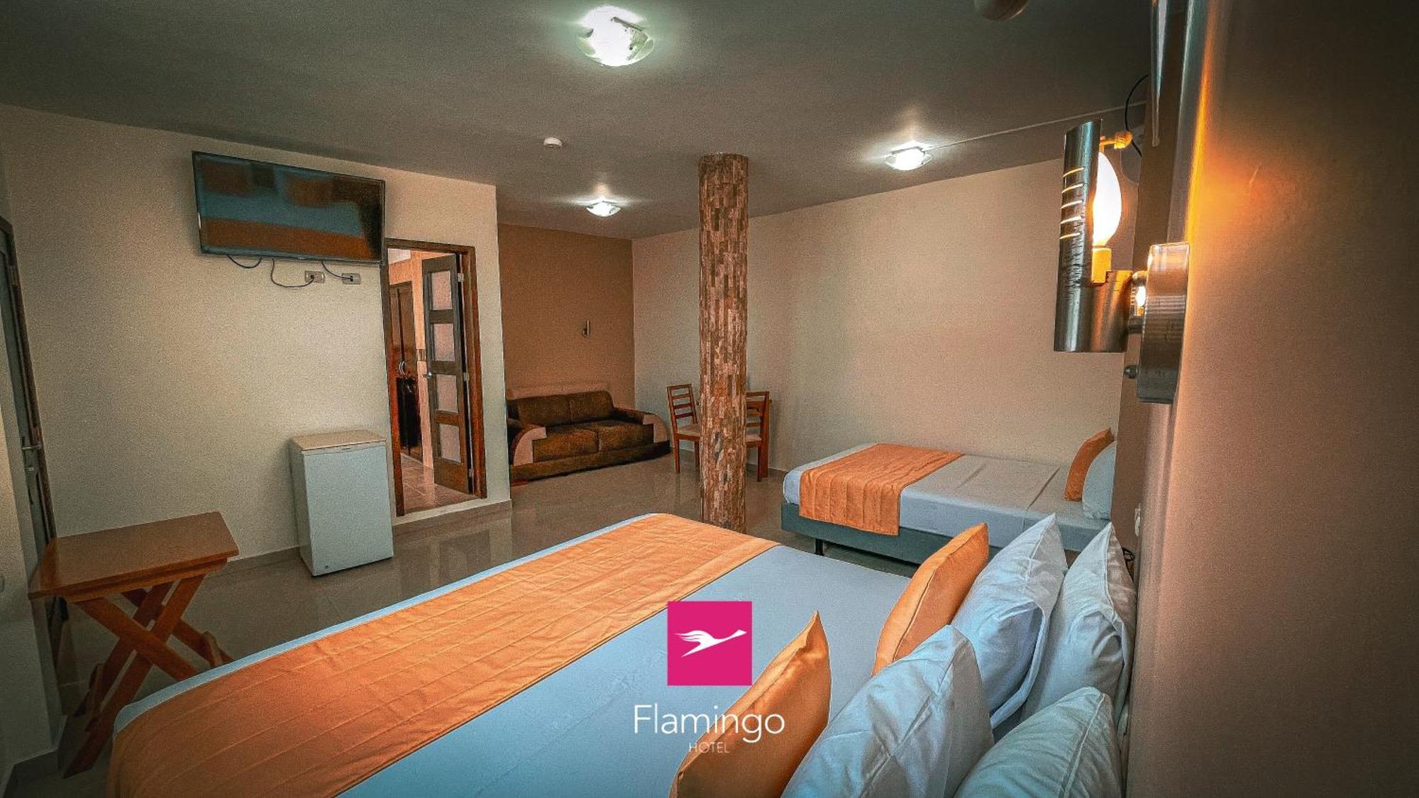 Hotel Flamingo Puerto Ayora  Esterno foto