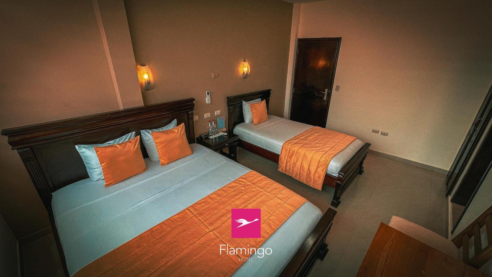 Hotel Flamingo Puerto Ayora  Esterno foto