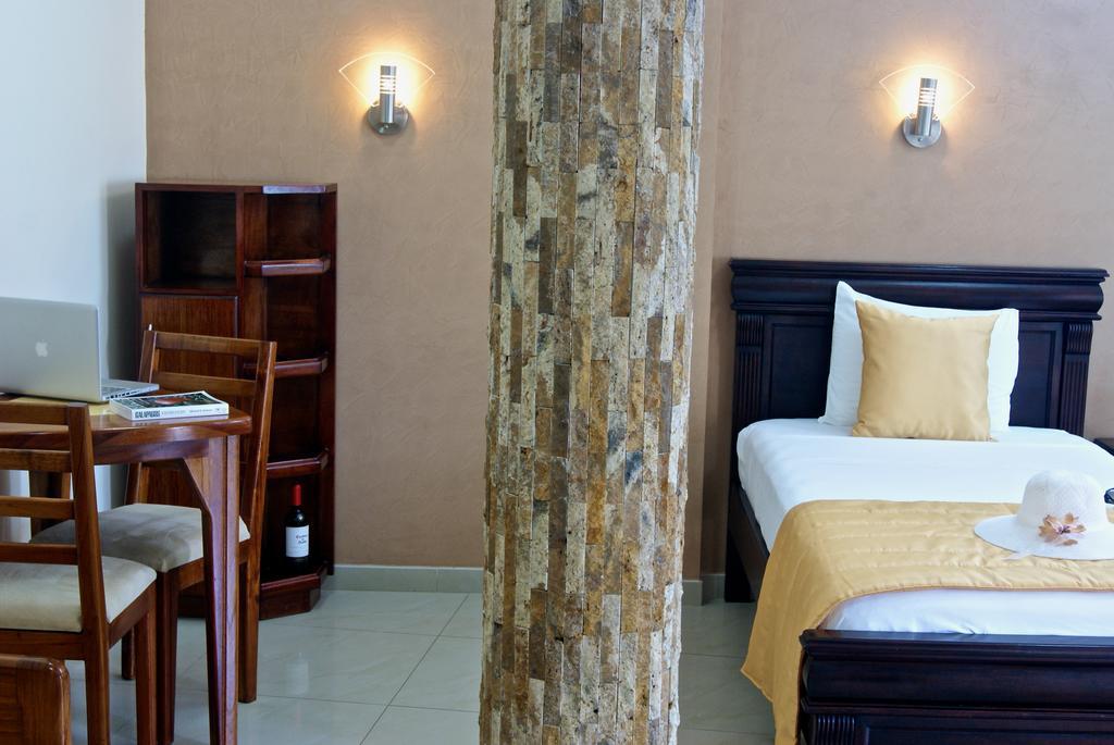 Hotel Flamingo Puerto Ayora  Esterno foto
